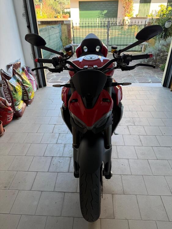 Ducati Streetfighter V2 (2022 - 24) (2)