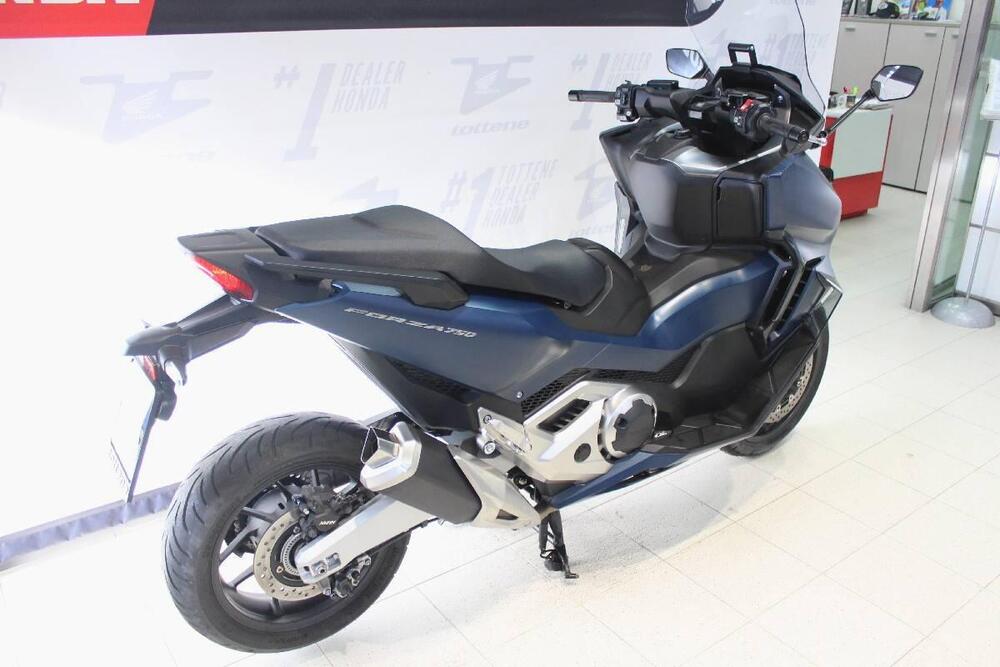 Honda Forza 750 DCT (2021 - 24) (2)