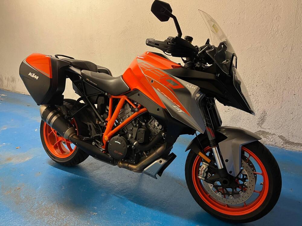 KTM 1290 Super Duke GT ABS (2016 - 18) (3)