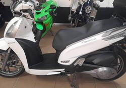 Kymco People 200i GT (2010 - 17) usata