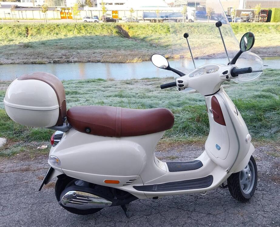 Vespa 150 ET4 (1999 - 01)