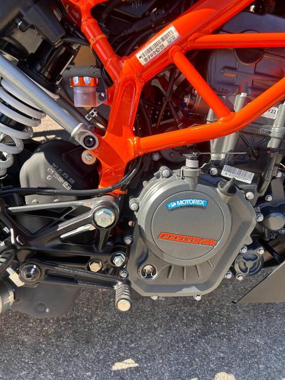 KTM 125 Duke (2021 - 23) (4)