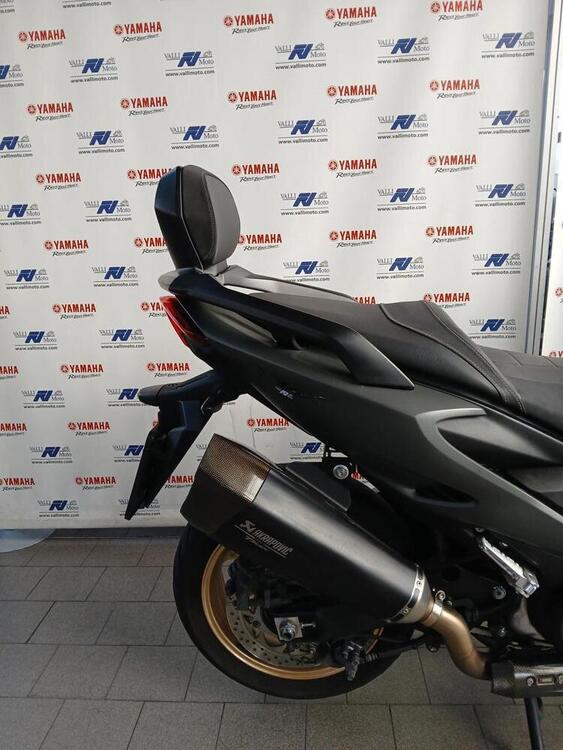 Yamaha T-Max 560 Tech Max (2020) (4)