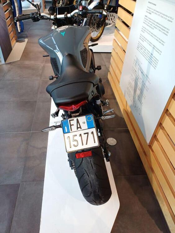 Yamaha MT-09 (2021 - 23) (4)