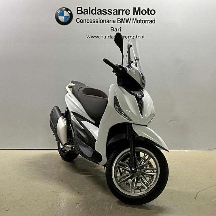 Piaggio MP3 400 ABS Hpe (2021 - 22) (3)