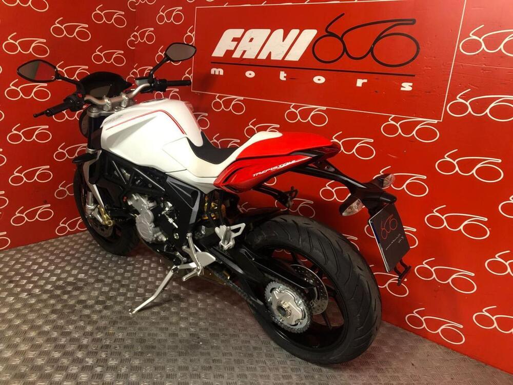 MV Agusta Brutale 800 (2012 - 15) (3)