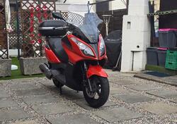 Kymco Downtown 300i (2009 - 17) usata