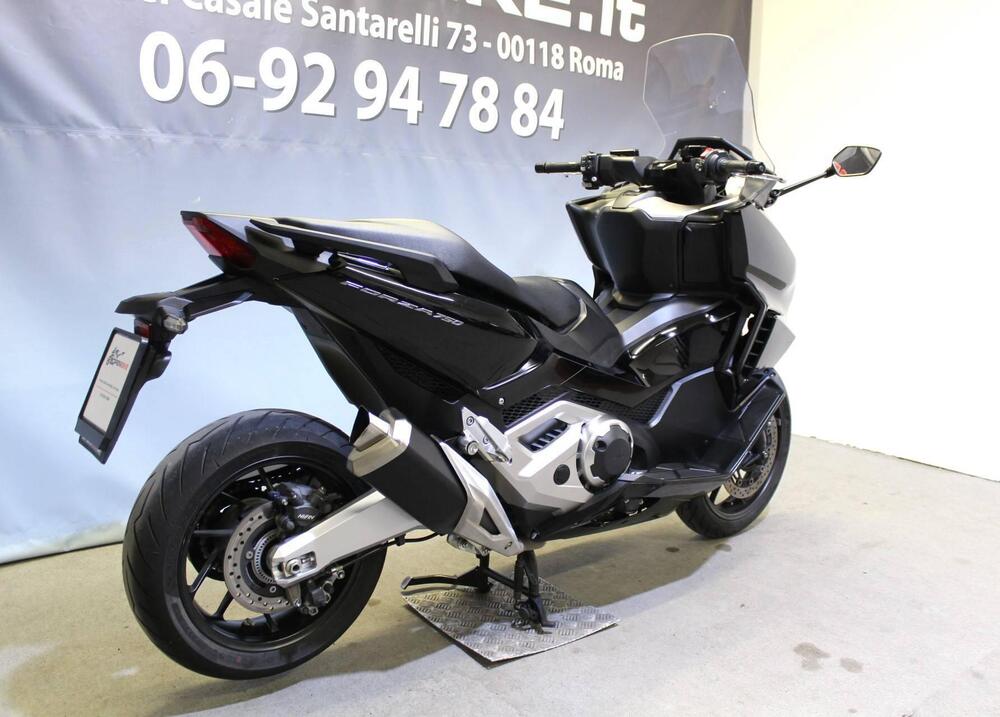 Honda Forza 750 DCT (2021 - 24) (5)