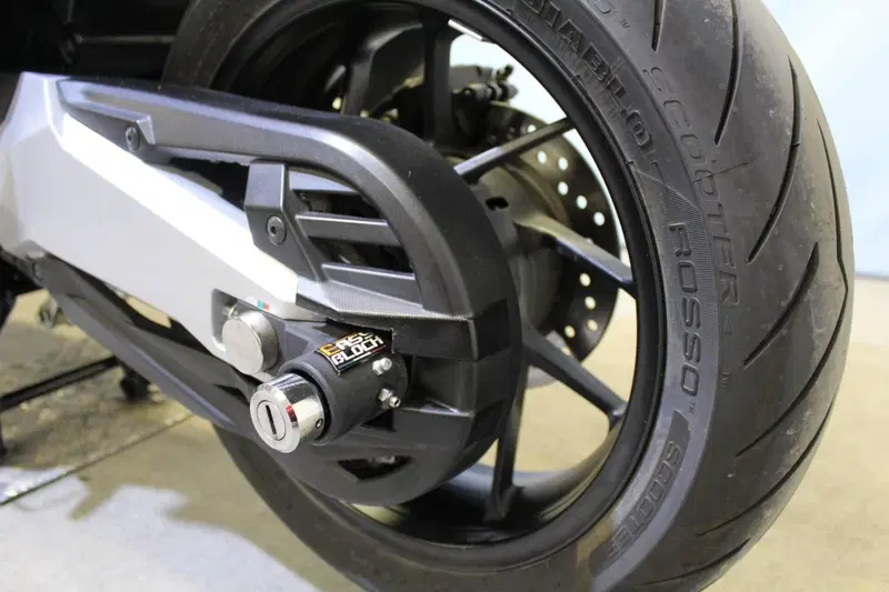 Honda Forza 750 DCT (2021 - 24) (16)