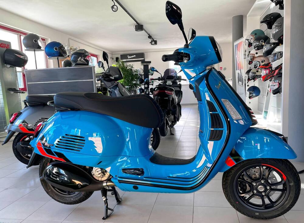 Vespa GTS 310 Supersport (2025)