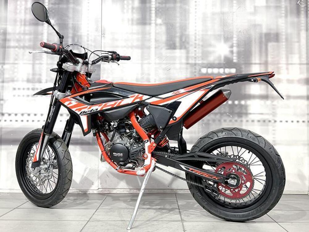 Betamotor RR 50 Motard (2021 - 24) (2)