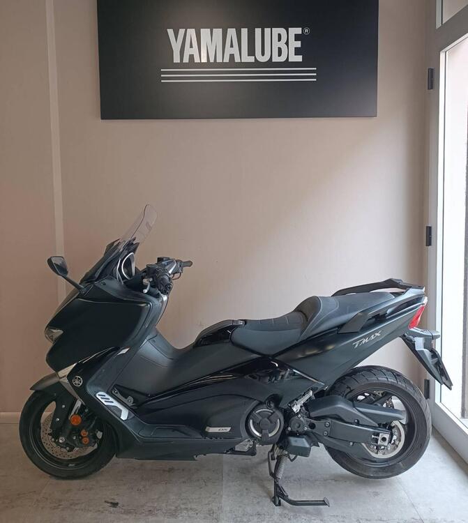 Yamaha T-Max 530 DX (2017 - 19) (2)