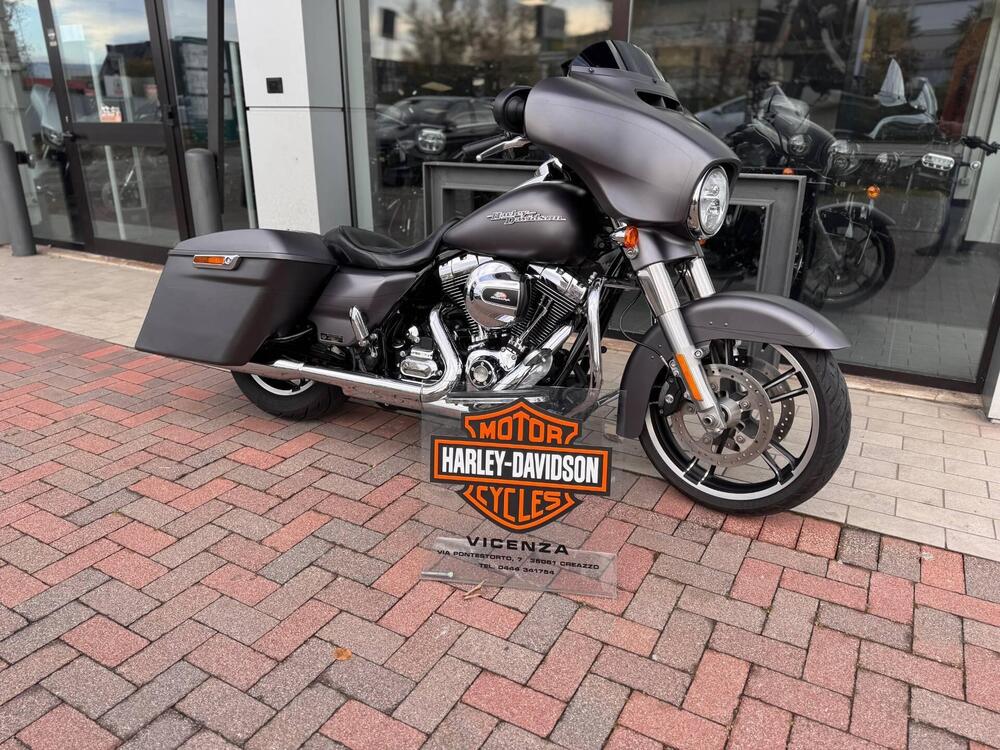 Harley-Davidson 1690 Street Glide Special (2014 - 16) - FLHX