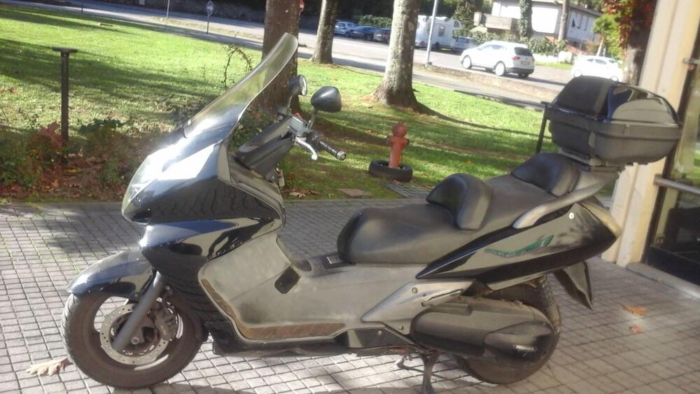 Honda Silver Wing 400 (2006 - 09) (2)