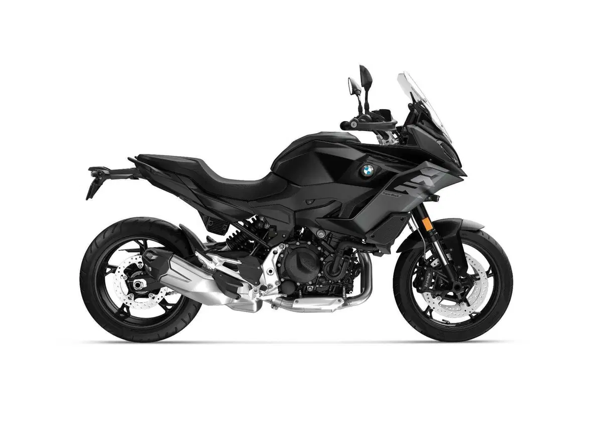  Nuove BMW F 900 R e F 900 XR 2025: aggiornamenti su ergonomia, ciclistica e dotazione (17)