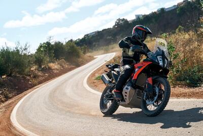 Nuova KTM 790 Adventure 2025