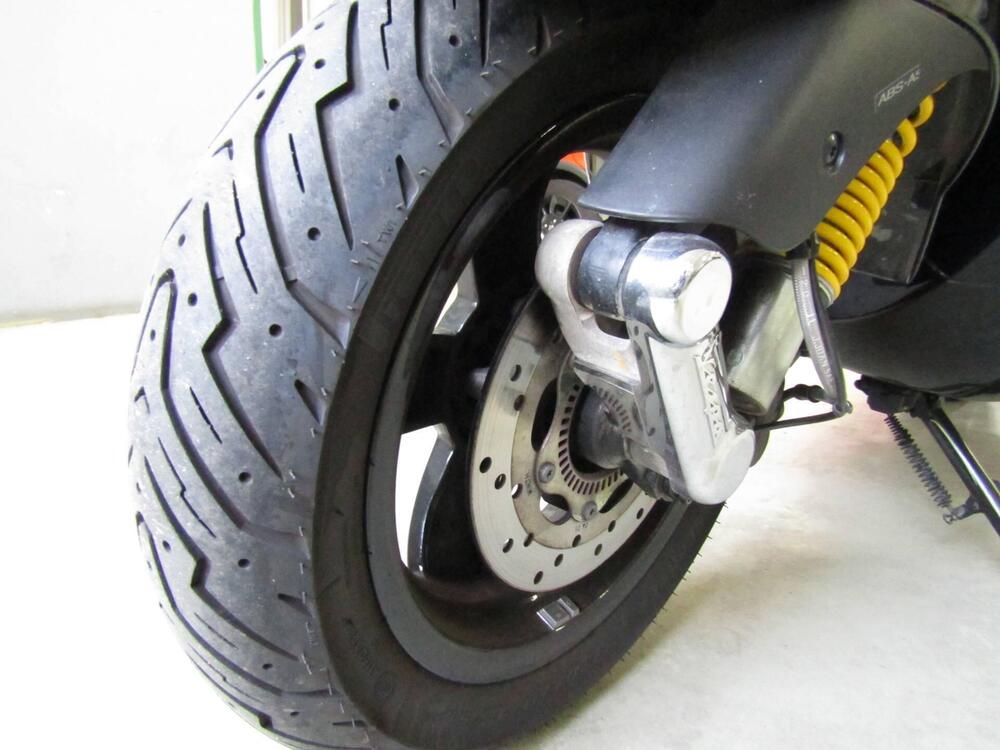 Vespa GTS 300 Supertech Hpe (2021 - 22) (5)