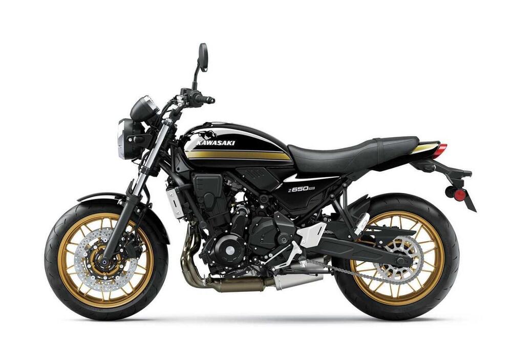 Kawasaki Z 650 RS (2025) (3)