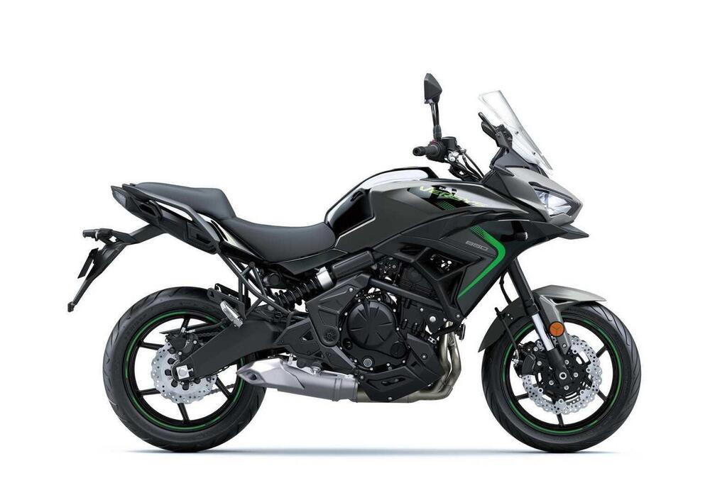 Kawasaki Versys 650 (2025) (2)