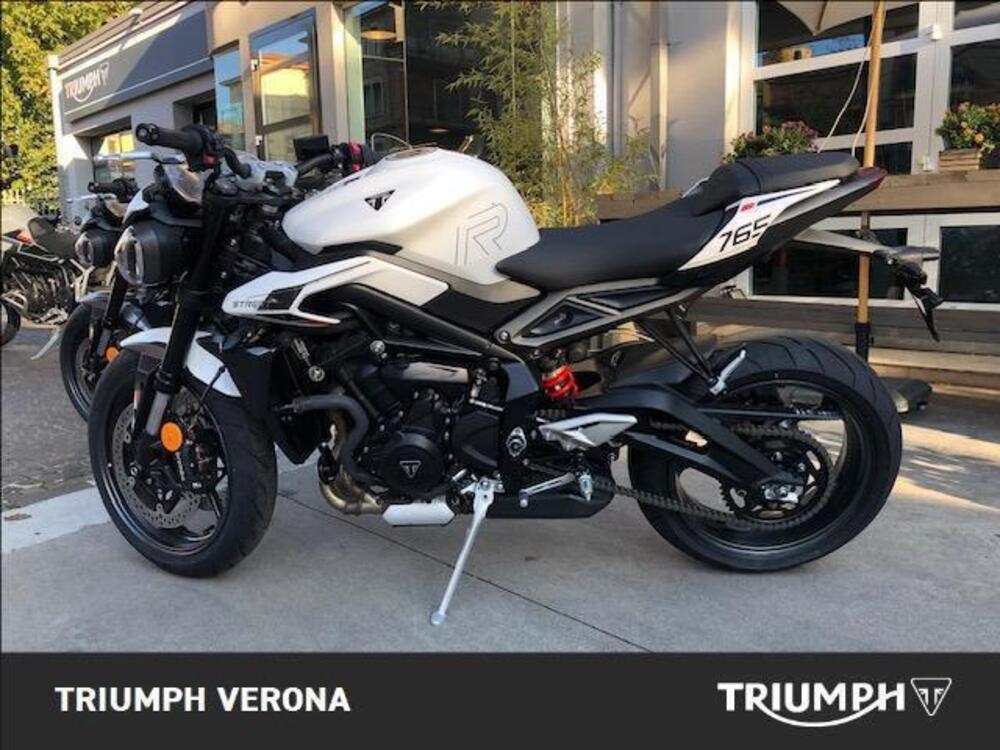 Triumph Street Triple R (2020 - 23) (5)