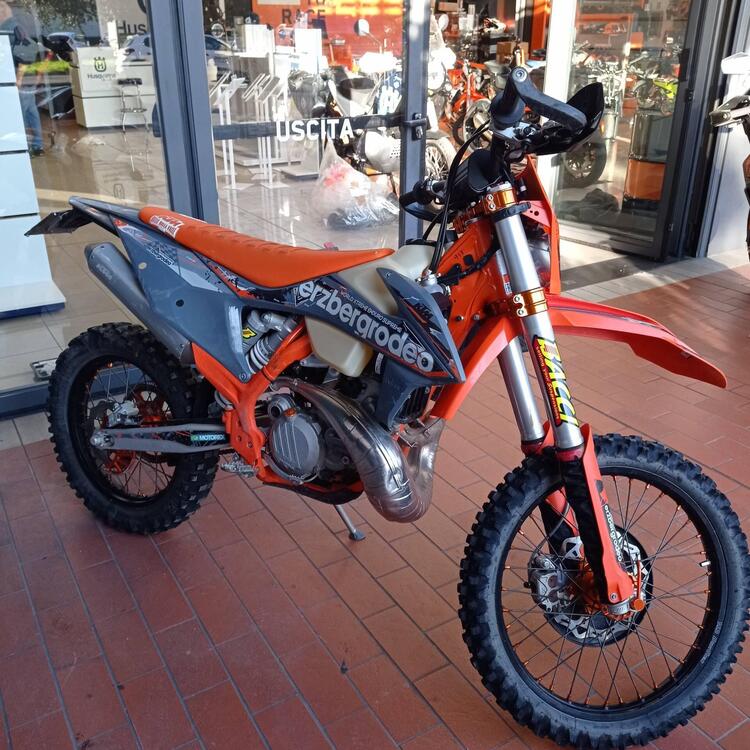 KTM EXC 300 Erzbergrodeo TPI (2023) (5)