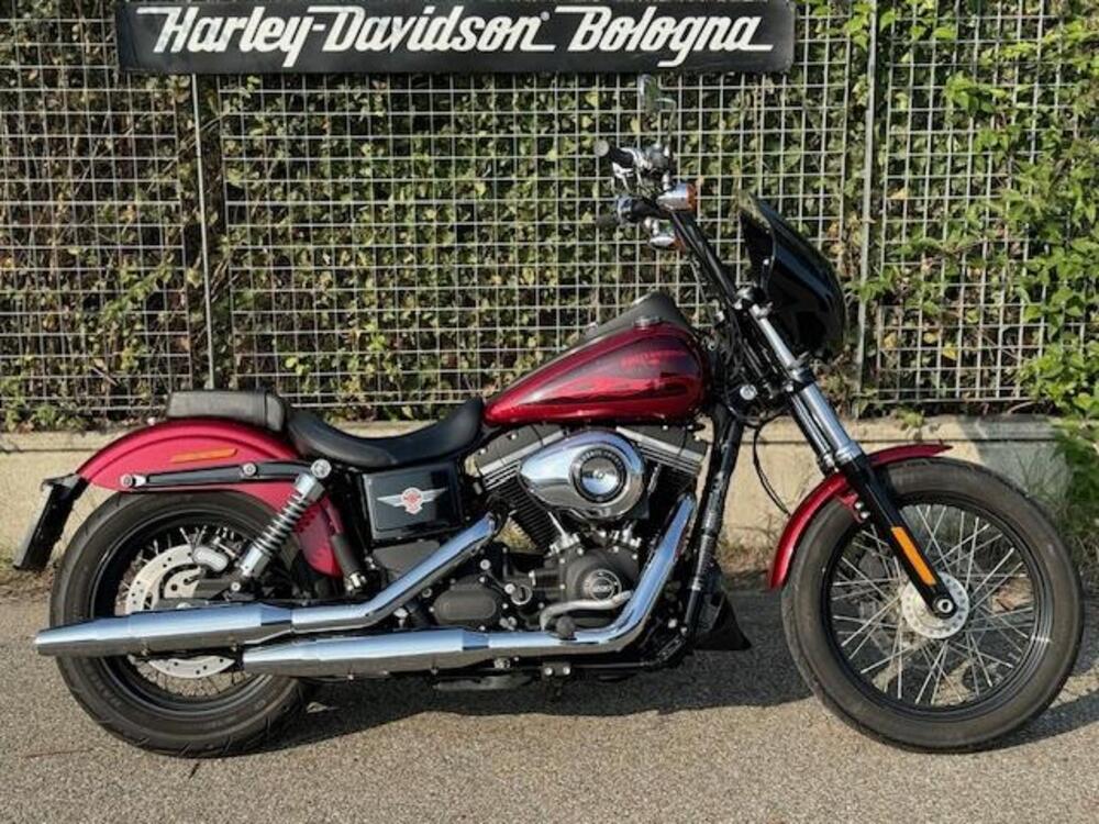 Harley-Davidson 1690 Street Bob (2017) - FXDB