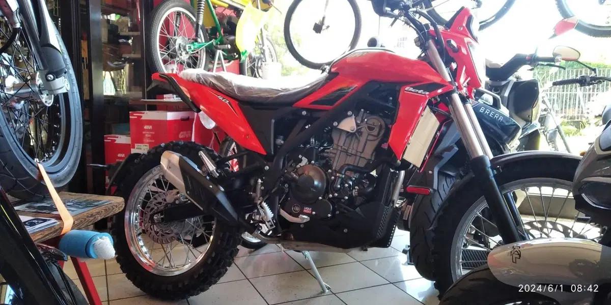 Betamotor Alp 4.0 (2024 - 26) (2)