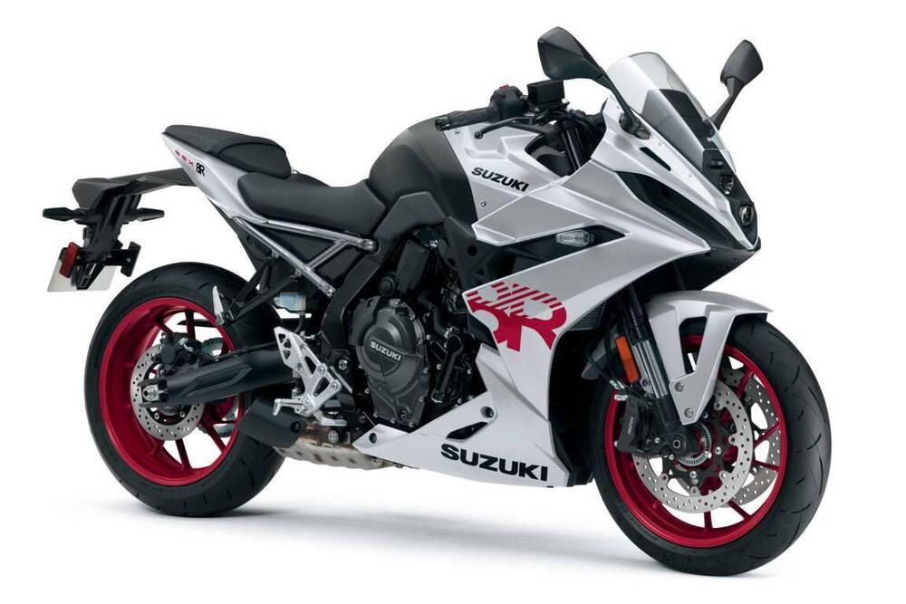 Suzuki GSX-8R (2024) (2)