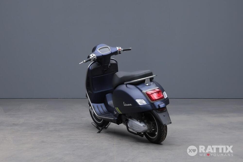 Vespa GTS 300 Supertech Hpe (2021 - 22) (5)