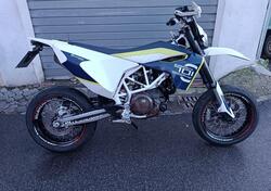 Husqvarna 701 Supermoto (2016) usata