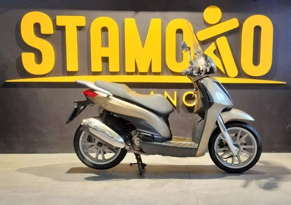 Piaggio Carnaby Cruiser 300 (2008 - 13) (2)