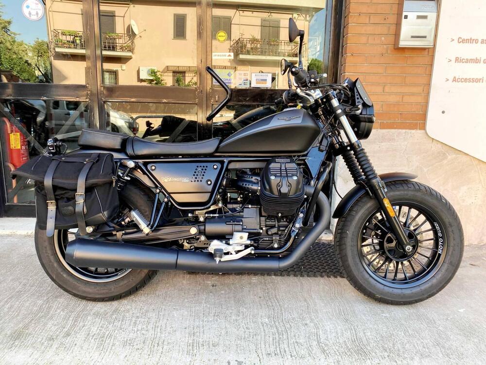 Moto Guzzi V9 Bobber (2021 - 24)