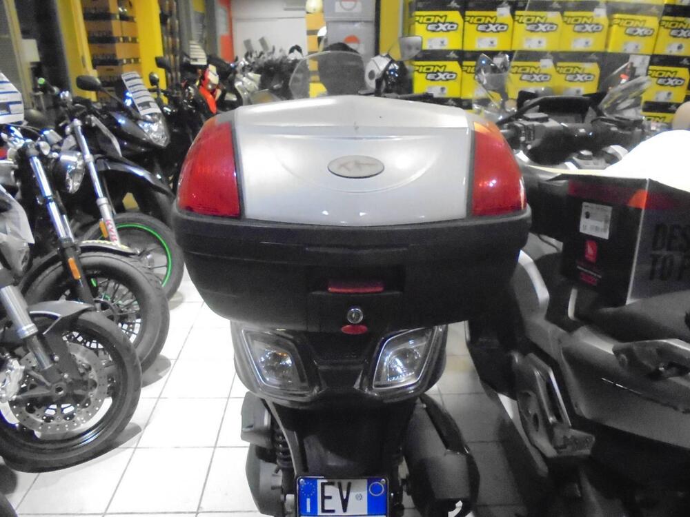 Kymco Downtown 350i TCS (2020) (2)