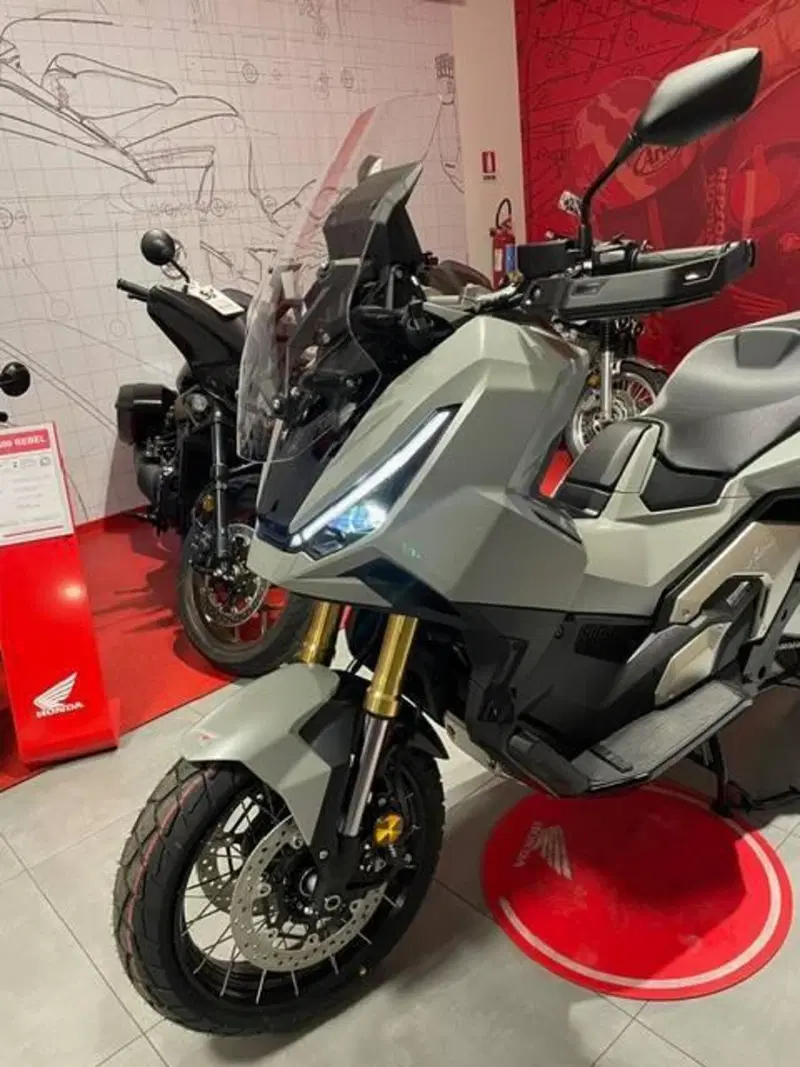 Honda X-ADV 750 (2025 - 26) (7)