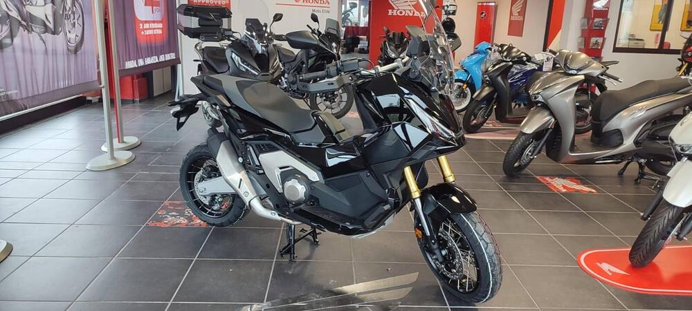 Honda X-ADV 750 (2025) (2)