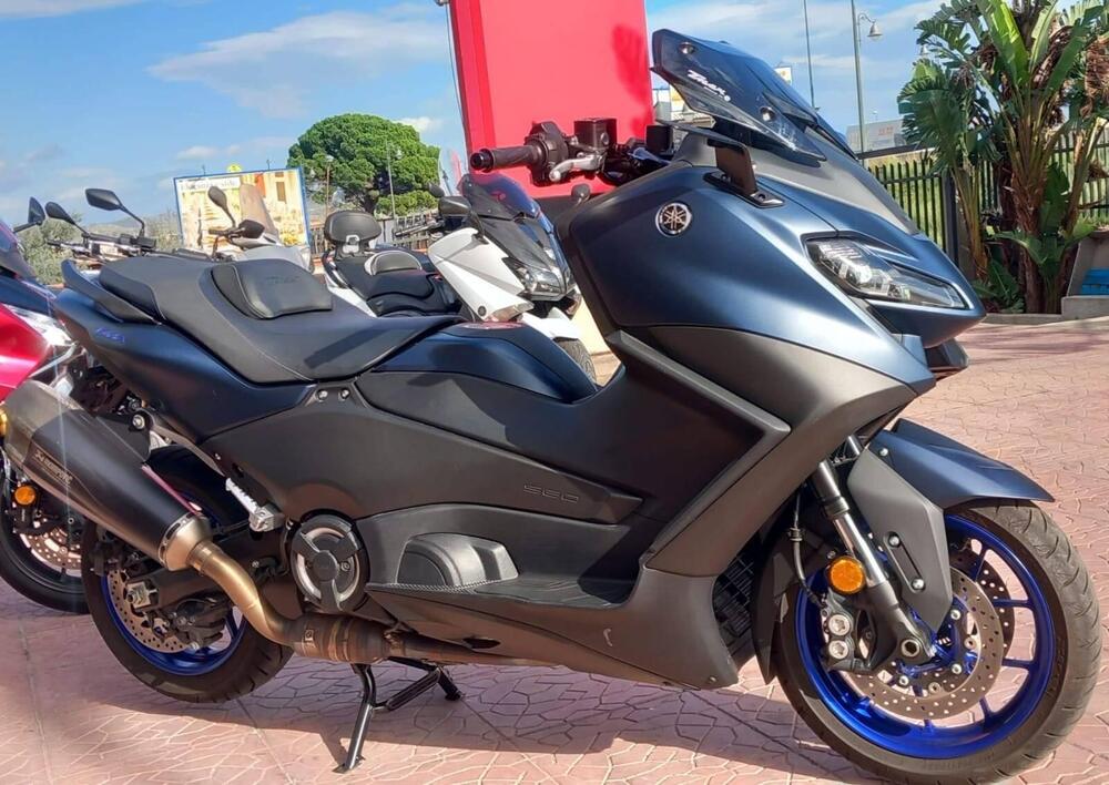 Yamaha T-Max 560 (2022 - 24) (3)