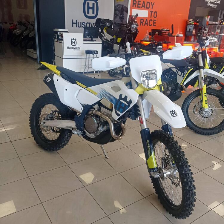 Husqvarna FE 250 (2024)