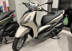 Piaggio Beverly 400 ABS-ASR (2021 - 24) nuova