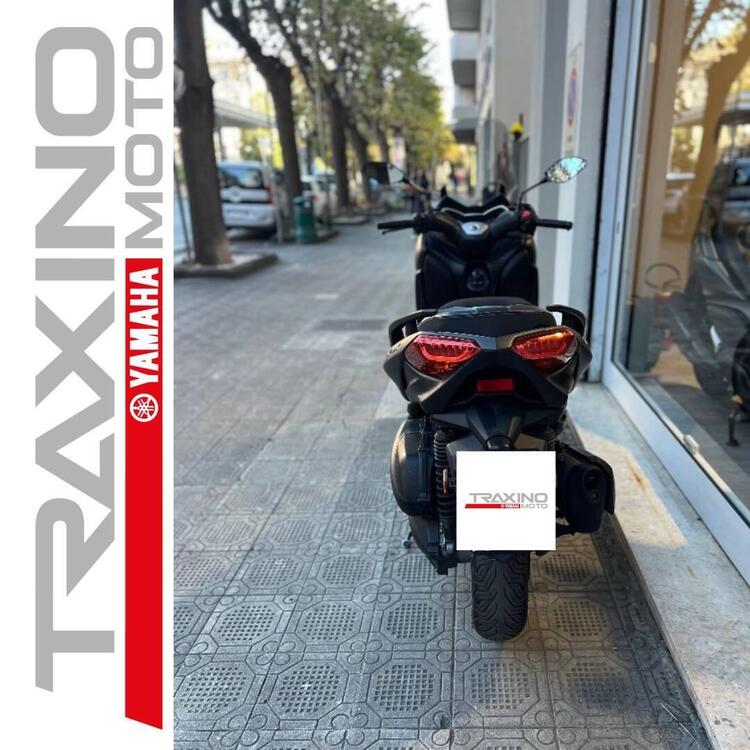 Yamaha X-Max 300 (2021 - 24) (3)