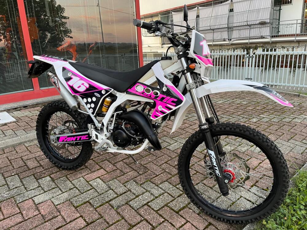 Fantic Motor Enduro 50 E Casa 2t (2017) (2)