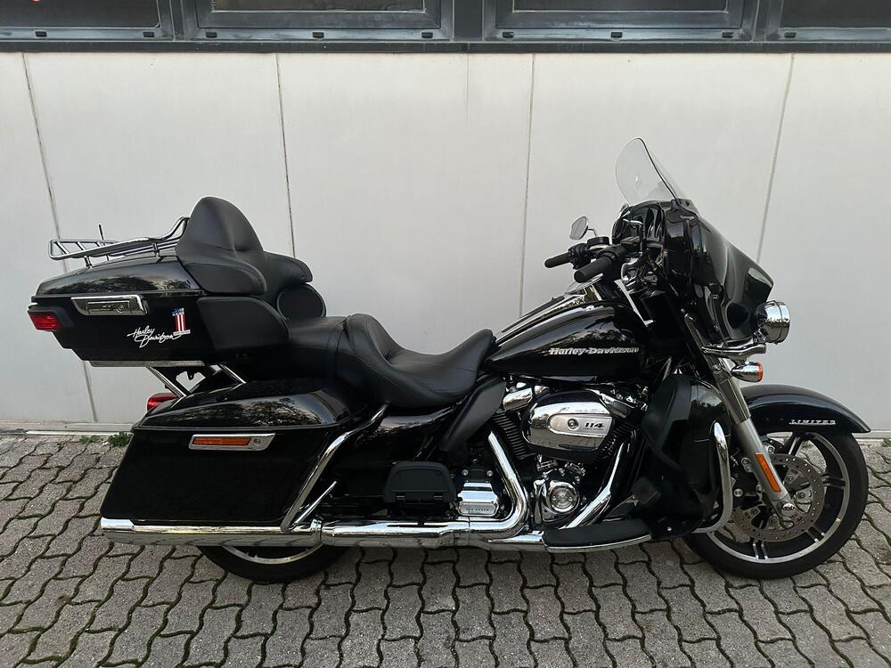 Harley-Davidson 114 Electra Glide Ultra Limited (2020) - FLHTK (2)