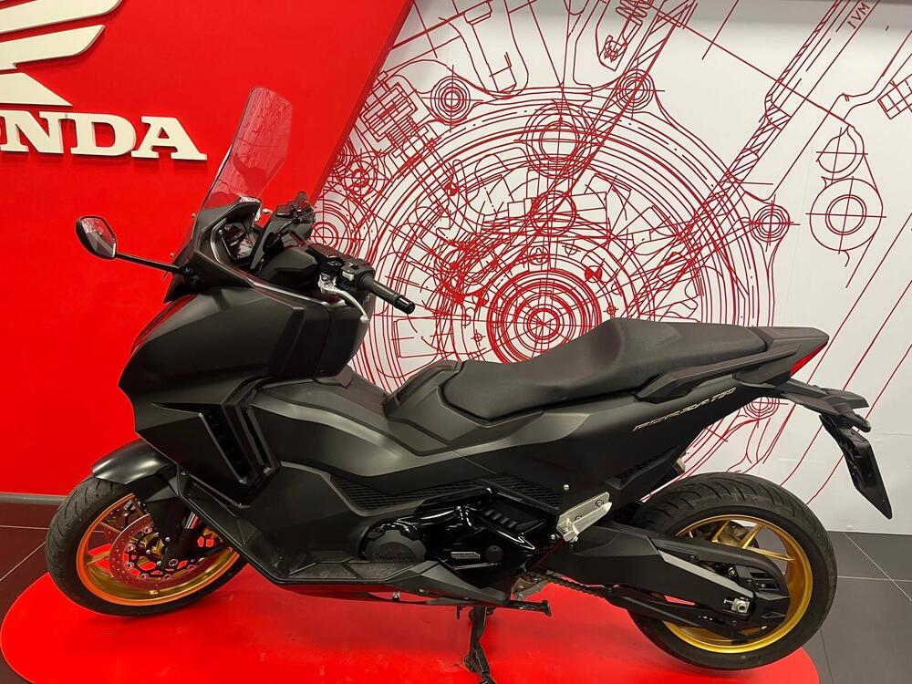 Honda Forza 750 DCT (2021 - 24) (3)