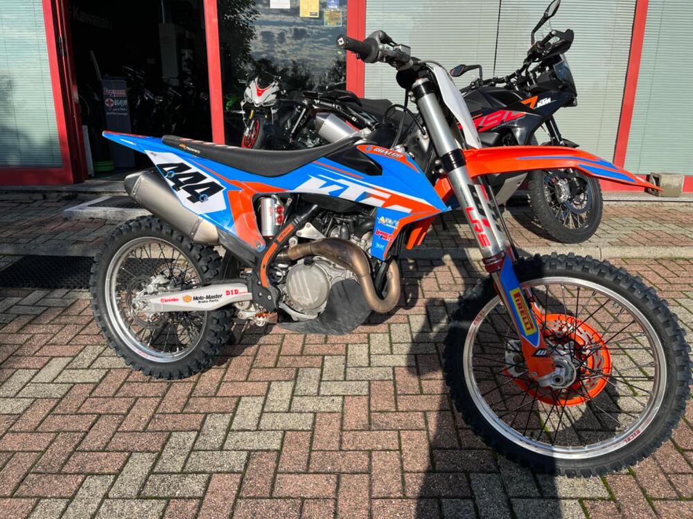 KTM SX 450 F (2020) (2)