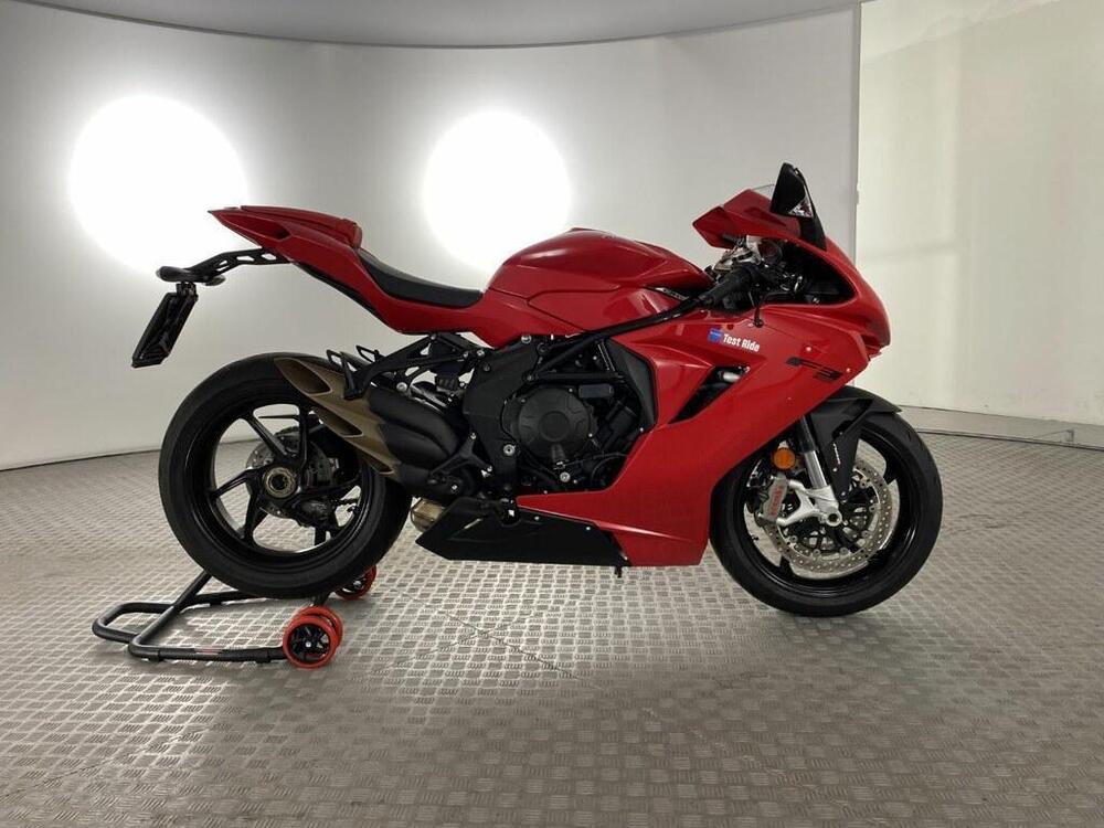 MV Agusta F3 800 Rosso (2021 - 23) (5)