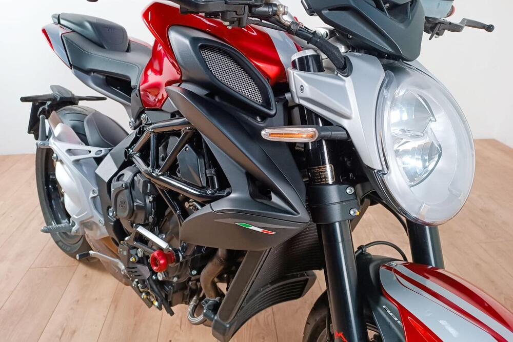 MV Agusta Brutale 800 EAS ABS (2012 - 15) (5)