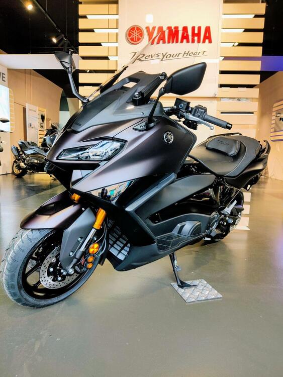 Yamaha T-Max 560 Tech Max (2022 - 24) (4)