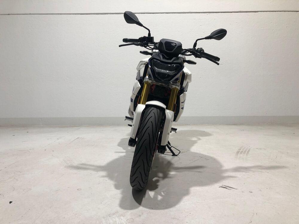 Bmw G 310 R (2021 - 25) (2)