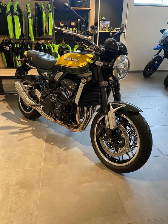 Kawasaki Z 900 RS (2022 - 24) (2)