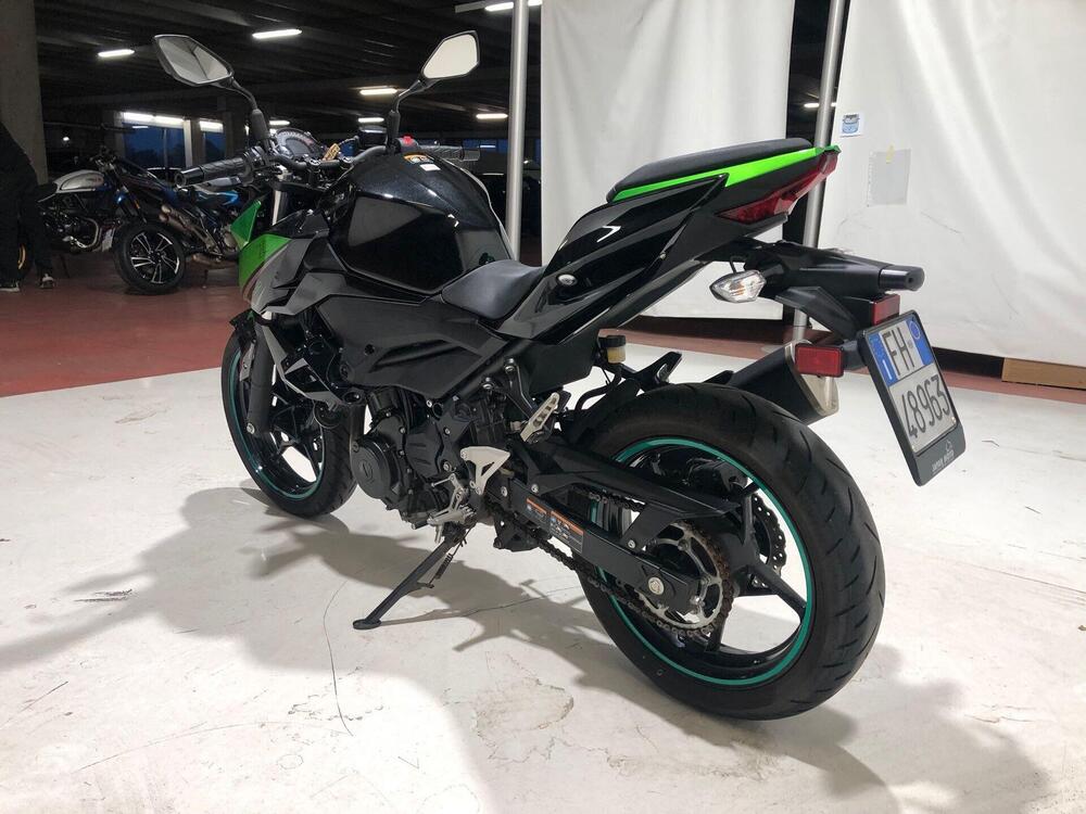 Kawasaki Z 400 (2023) (3)