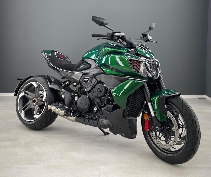 Ducati Diavel for Bentley (2024)